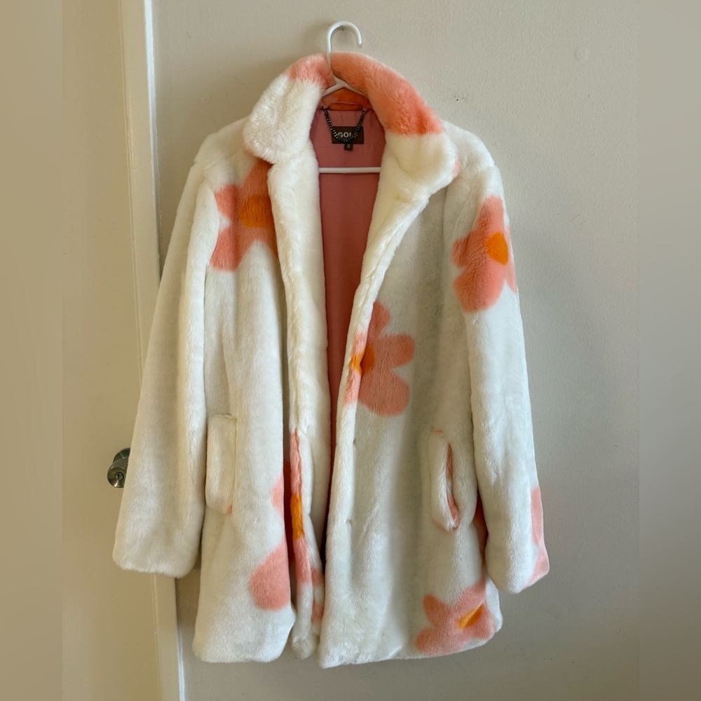 AW18 Le Fleur Coat - RARE White Faux Fur Floral Coat